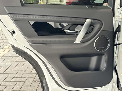 Certified 2025 Land Rover Discovery Sport S image 13