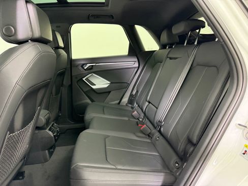 Used 2025 Audi Q3 2.0T Premium w/ Convenience Package image 14