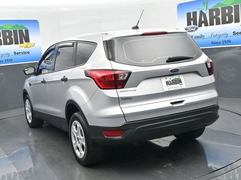 Used 2019 Ford Escape S image 4