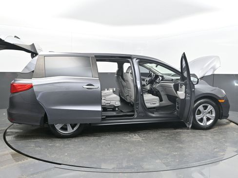 Used 2018 Honda Odyssey EX-L image 43