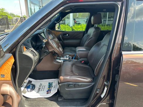 Used 2016 INFINITI QX80 Limited AWD/4WD image 8