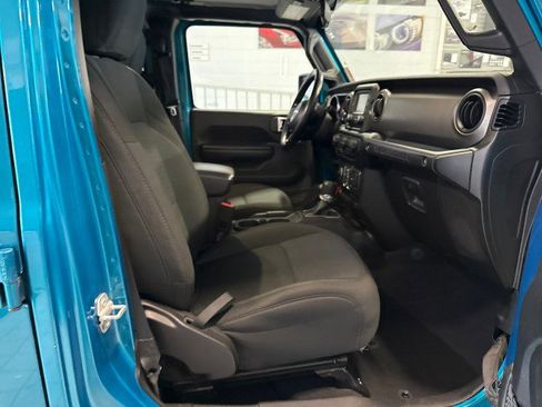 Used 2020 Jeep Wrangler Unlimited Sport S image 29