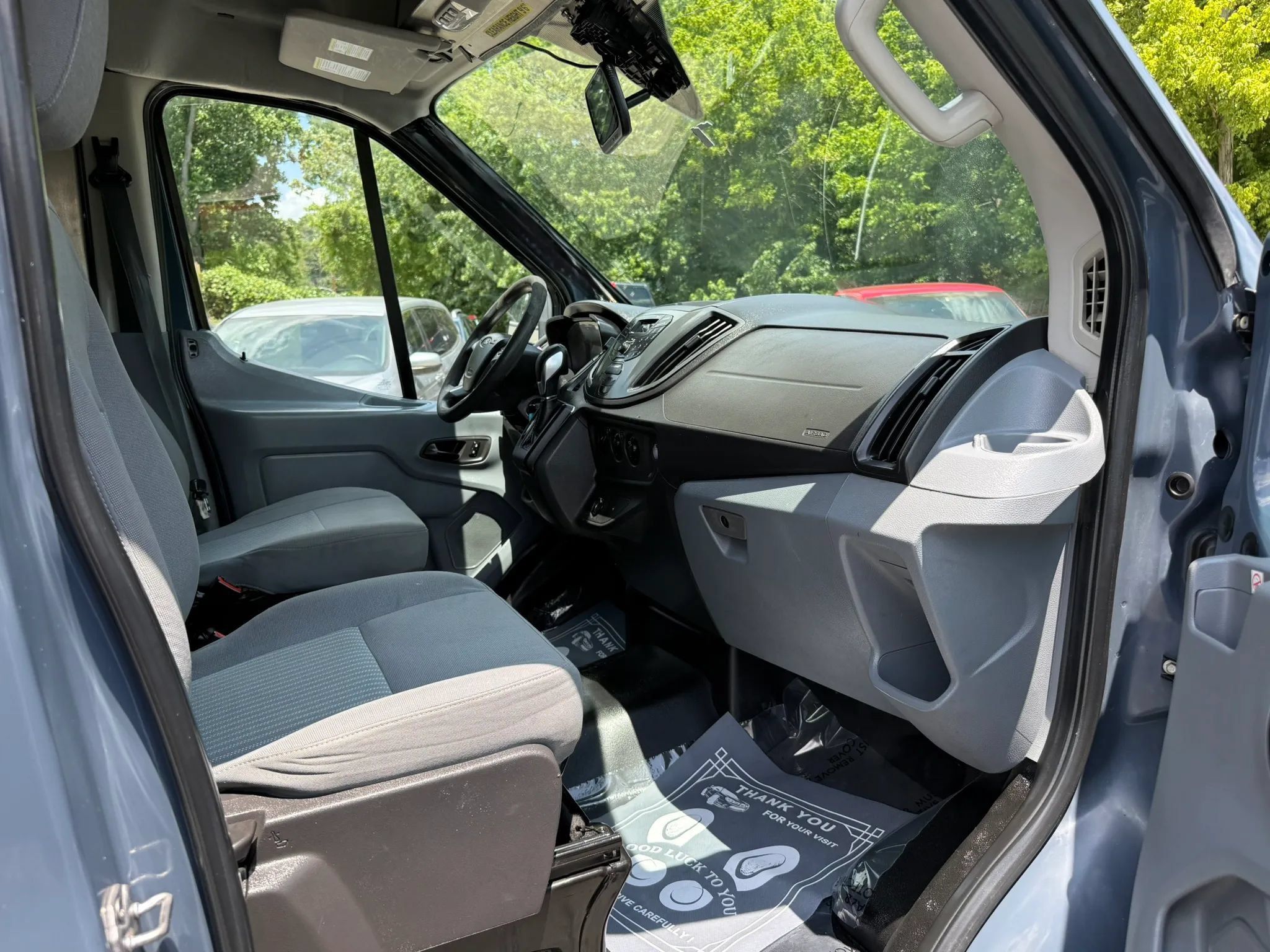 Used 2019 Ford Transit 250 148 High Roof Extended RWD image 8