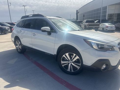 Used 2019 Subaru Outback 3.6R Limited image 15