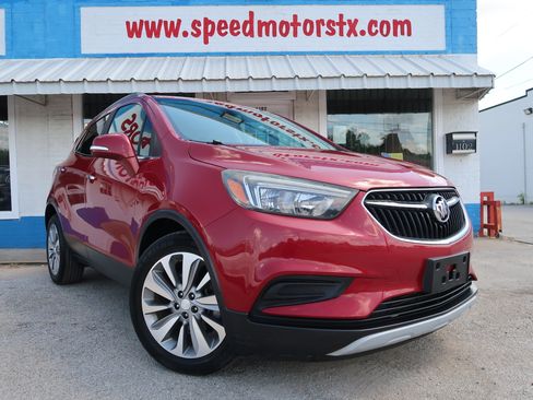Used 2018 Buick Encore Preferred FWD image 2