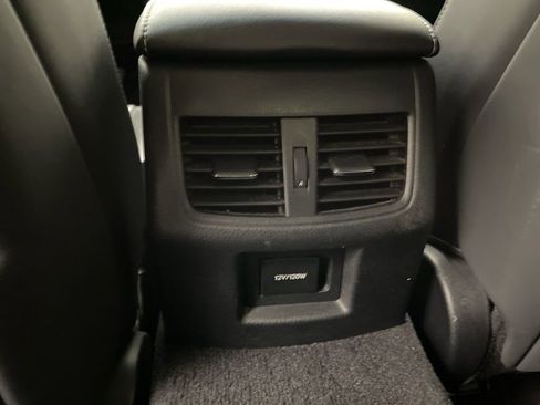 Used 2016 Lexus GS 200t w/ Premium Package image 26