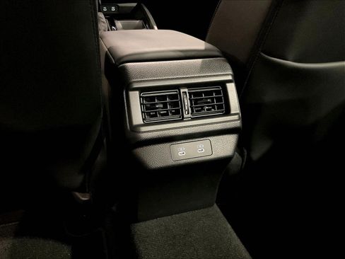 Used 2025 Honda Accord EX-L image 10