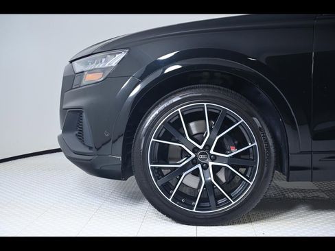Used 2022 Audi SQ8 Prestige image 31
