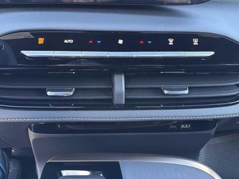 New 2026 Buick Enclave Avenir w/ Super Cruise Package image 8