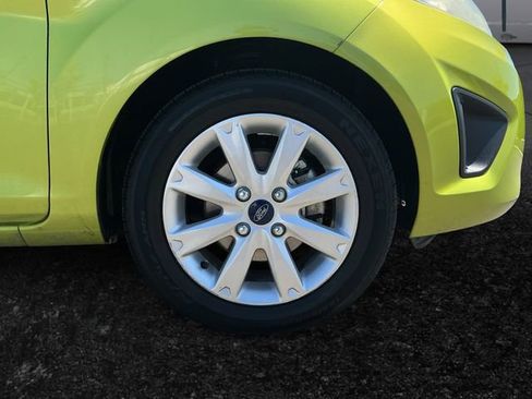 Used 2013 Ford Fiesta SE FWD image 28