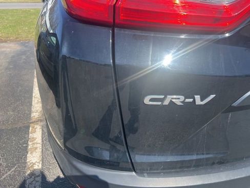 Used 2018 Honda CR-V LX image 3