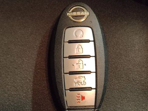 Used 2023 Nissan Altima 2.5 SV AWD/4WD image 32