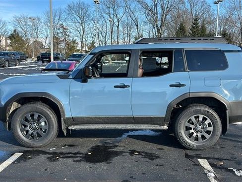 New 2026 Toyota Land Cruiser image 4