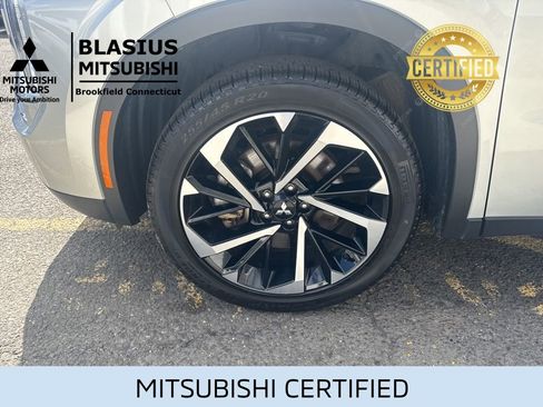 Used 2024 Mitsubishi Outlander SE AWD/4WD image 19