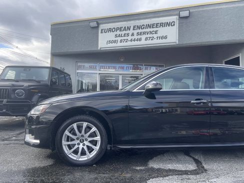 Used 2021 Audi A4 2.0T Premium w/ Convenience Package image 10