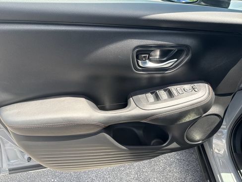 Certified 2024 Honda HR-V Sport image 9