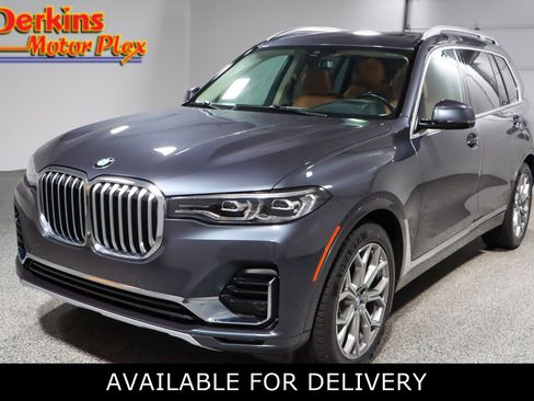 Used 2021 BMW X7 xDrive40i w/ Executive Package image 1
