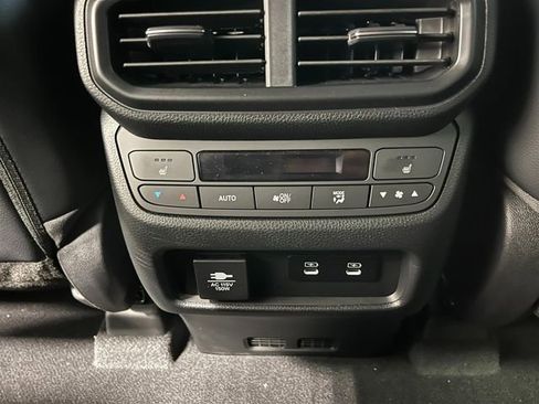 New 2026 Honda Pilot TrailSport image 25