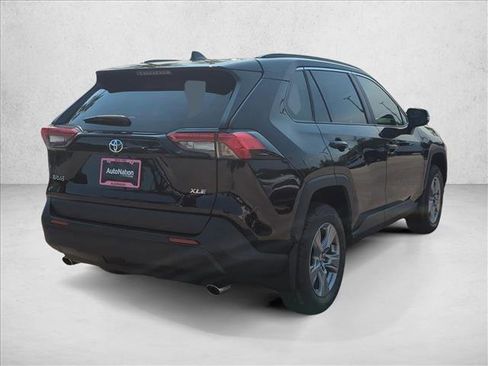 New 2025 Toyota RAV4 XLE image 5