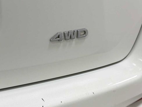 Used 2015 Nissan Pathfinder S FWD image 27