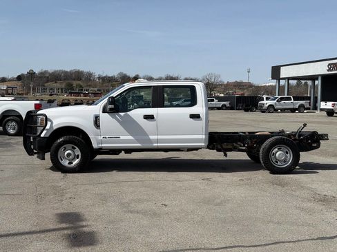 Used 2019 Ford F350 XL w/ Power Equipment Group image 8