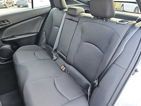 Used 2022 Toyota Prius L Eco image 13