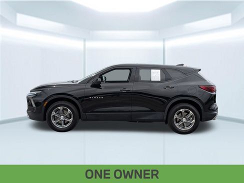 Used 2023 Chevrolet Blazer LT AWD/4WD image 2