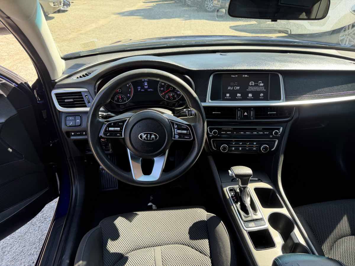 Used 2019 Kia Optima LX FWD image 10