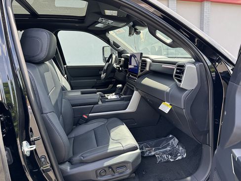 New 2026 Toyota Tundra Platinum AWD/4WD image 13
