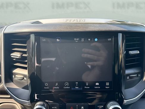 Used 2023 RAM 2500 Big Horn w/ Night Edition AWD/4WD image 22