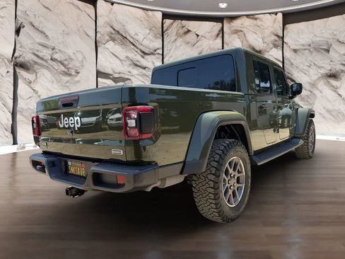 Used 2021 Jeep Gladiator Overland w/ Popular Equipment Package AWD/4WD image 6