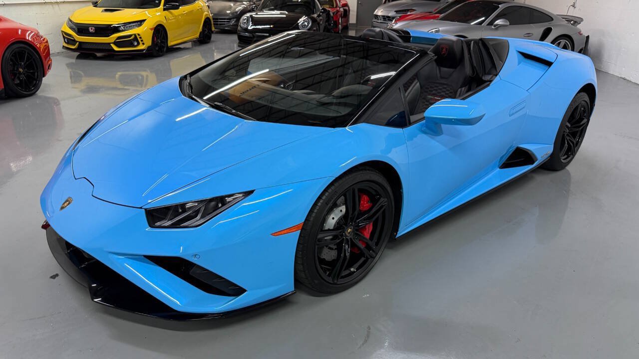 Used 2020 Lamborghini Huracan EVO RWD image 38