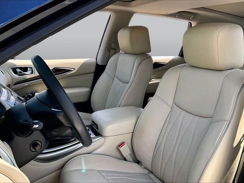 Used 2016 INFINITI QX60 FWD w/ Deluxe Technology Package image 8