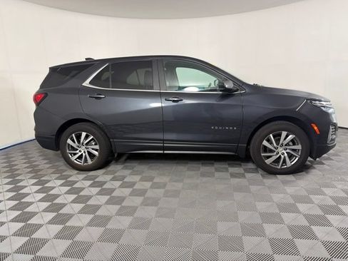 Used 2023 Chevrolet Equinox LT AWD/4WD image 5