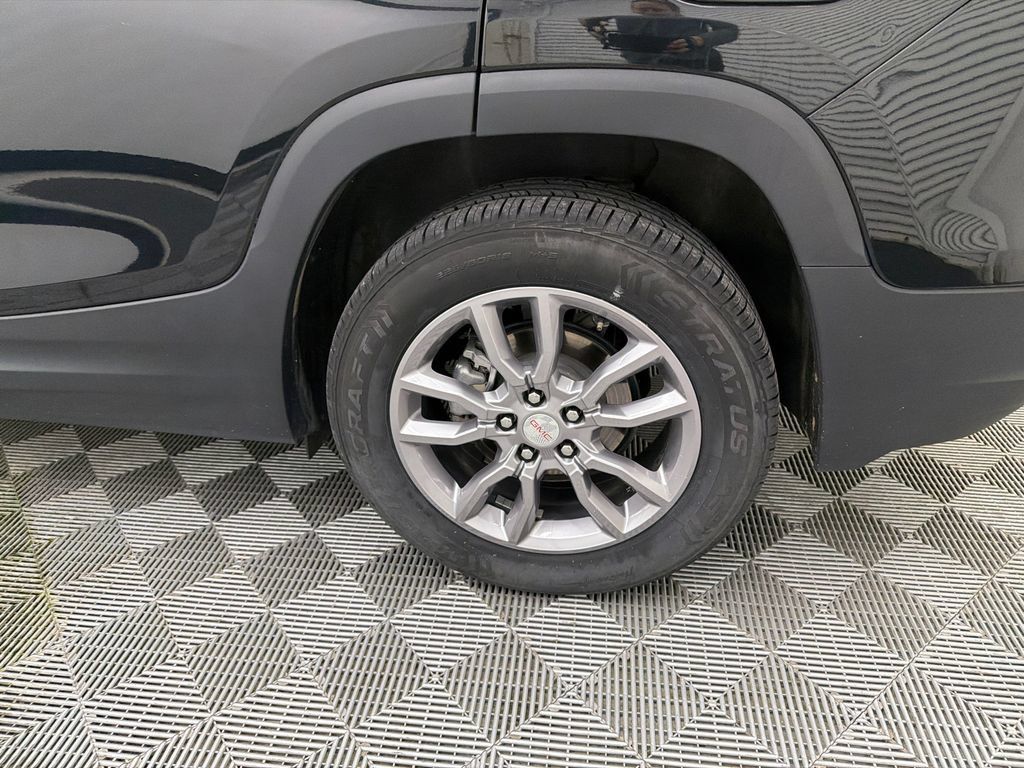 Used 2024 GMC Terrain SLT AWD/4WD image 22