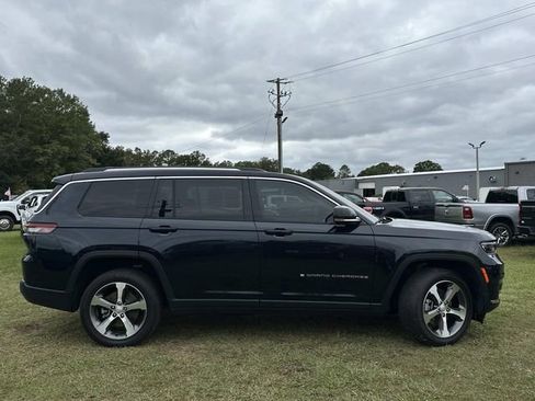 Used 2023 Jeep Grand Cherokee L Limited image 6