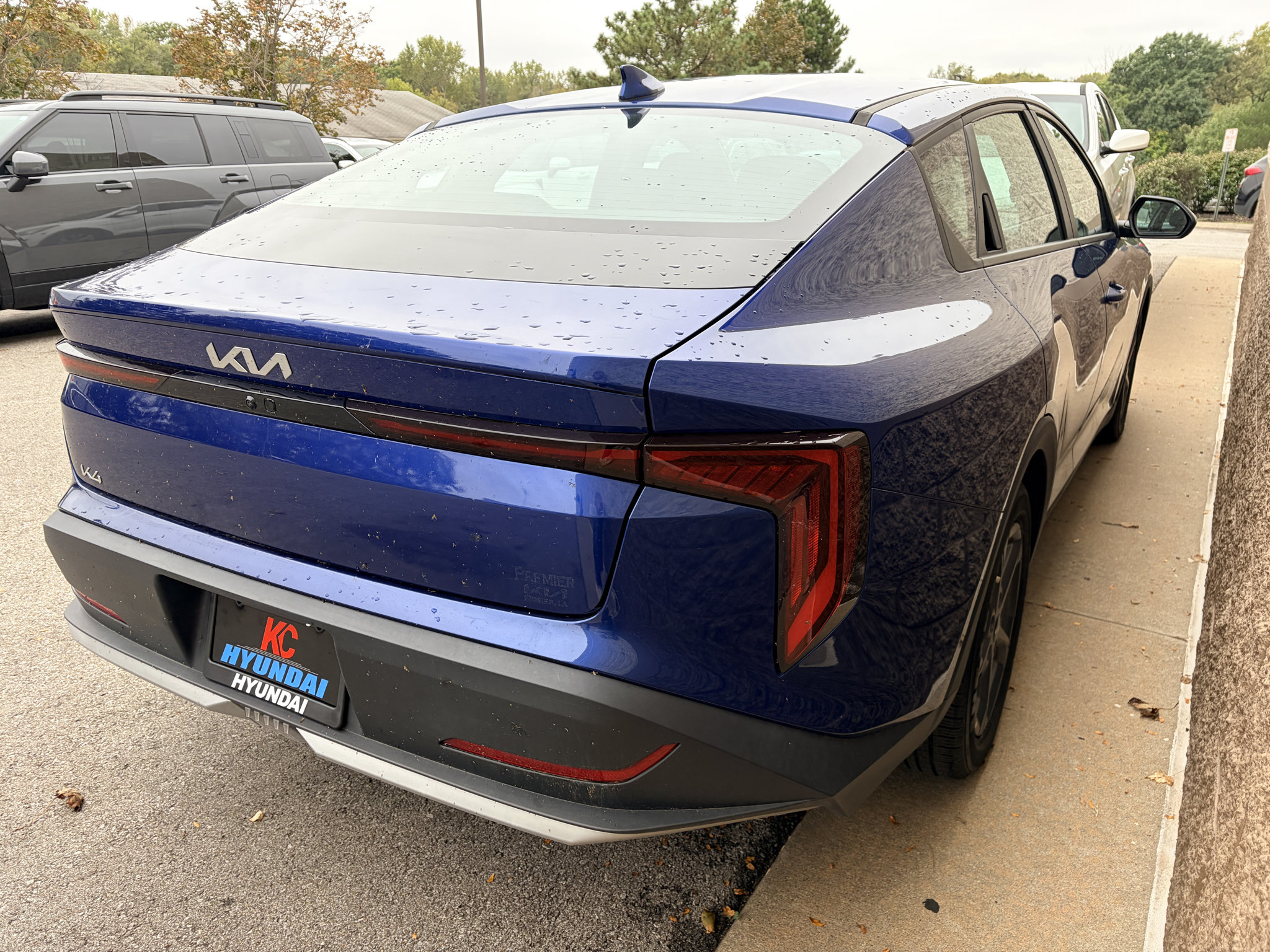 Used 2025 Kia K4 FWD image 4