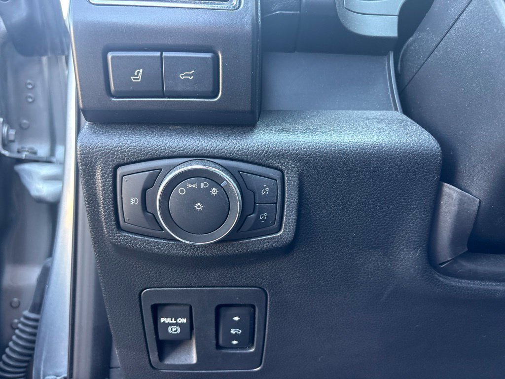 Used 2021 Ford Expedition Max Limited AWD/4WD image 12