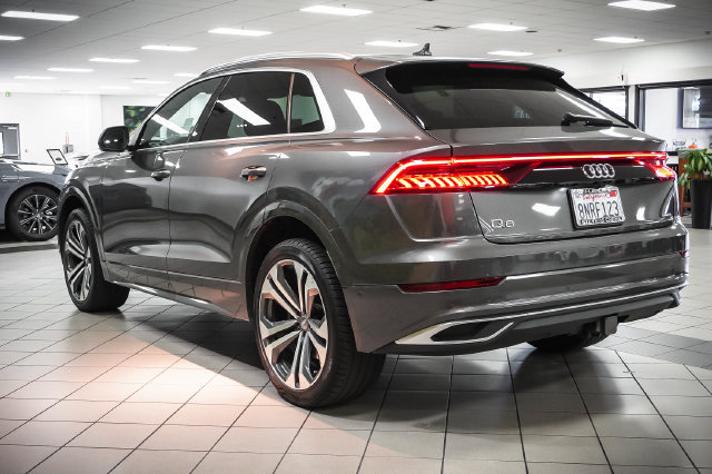 Used 2019 Audi Q8 Prestige AWD/4WD image 8