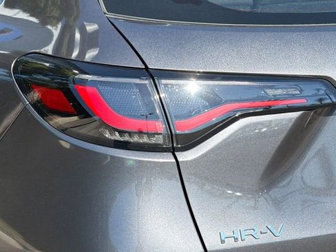 Certified 2024 Honda HR-V LX image 34