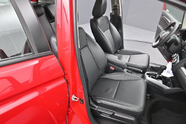 Used 2020 Honda Fit EX image 19