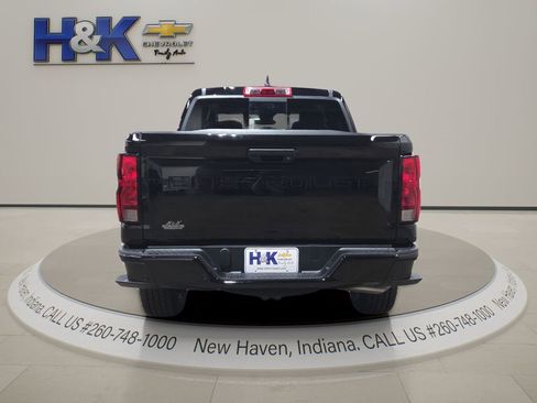 New 2025 Chevrolet Colorado W/T w/ WT Custom Package RWD image 5