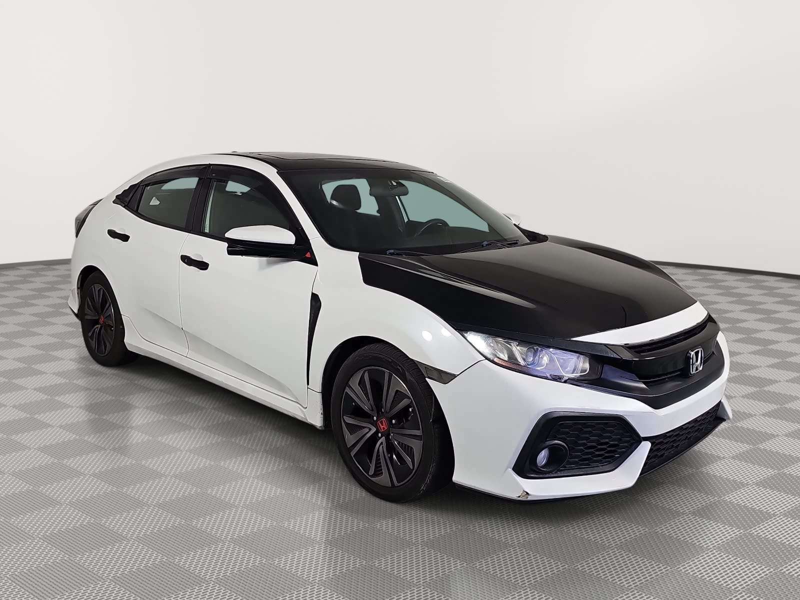 Used 2017 Honda Civic EX image 2