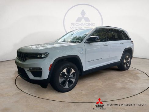 Used 2024 Jeep Grand Cherokee Limited 4xe AWD/4WD image 6