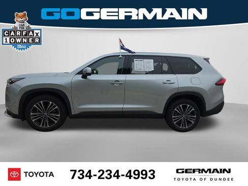 Used 2024 Toyota Grand Highlander AWD Hybrid image 4