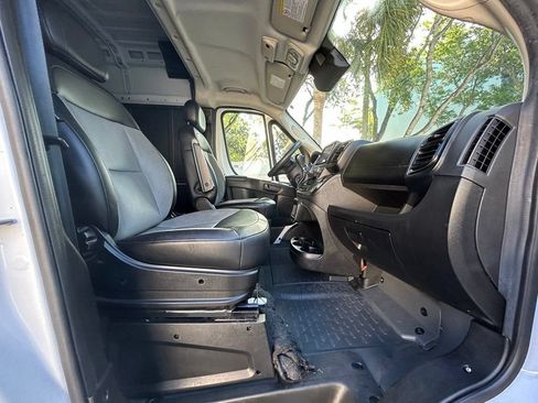 Used 2023 RAM ProMaster 2500 FWD image 28