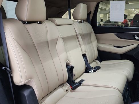 Used 2023 Acura MDX SH-AWD w/ Advance Package image 21