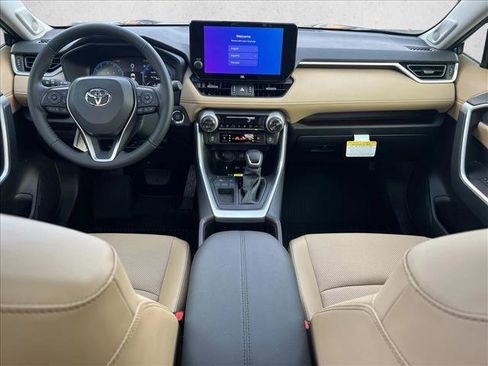New 2025 Toyota RAV4 Limited image 16