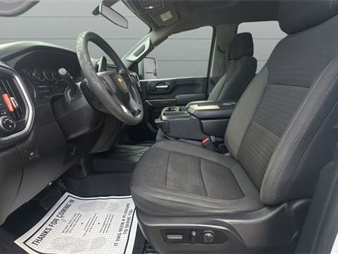 Used 2022 Chevrolet Silverado 2500 LT image 10
