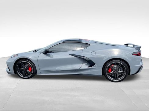 Used 2024 Chevrolet Corvette Stingray Coupe w/ Z51 Performance Package RWD image 5